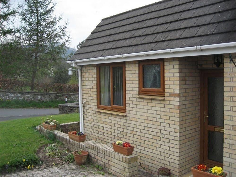 Cae Y Rhedyn Annexe Hotel Crickhowell Bagian luar foto
